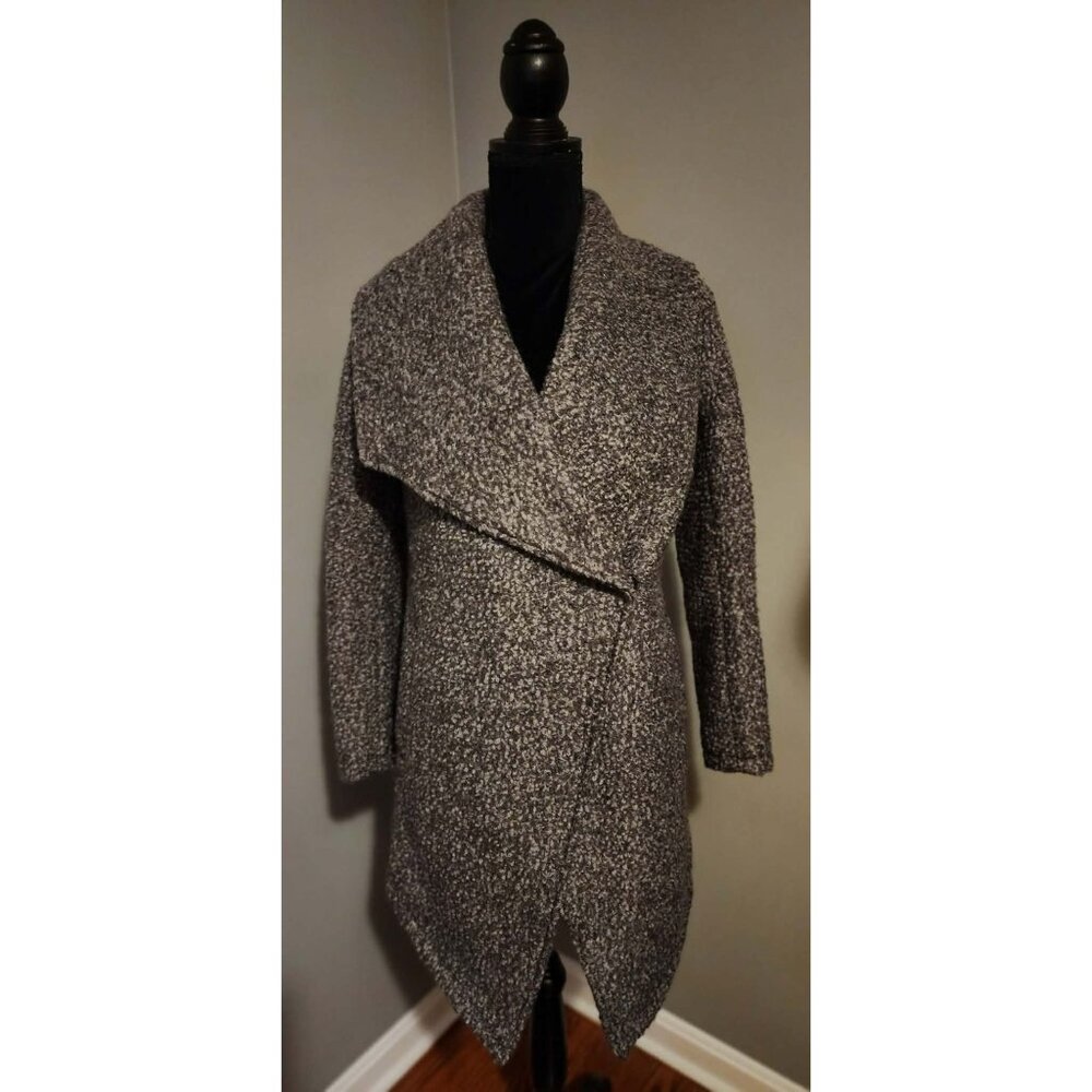 Speckled Gray Wool-Blend Coat – Asymmetrical & Chic Size14 TIGHT on my arms